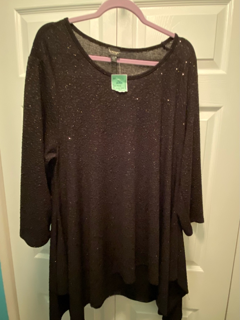 La Vanya Black Tunic with glitter highlights asymmetrical hem 3X.  New With Tag